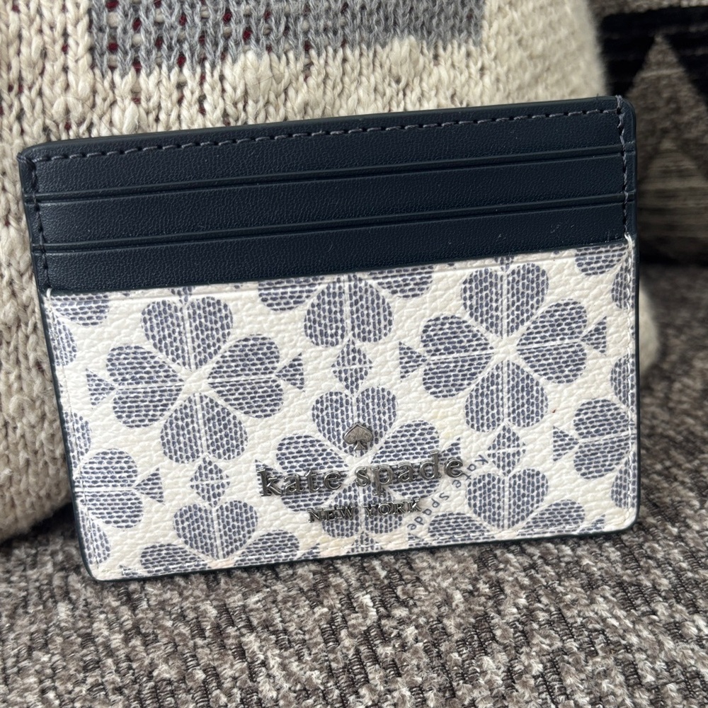 Kate Spade Navy and Cream Floral Card Holder